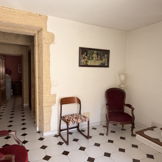  Annonces ARAMON : Maison / Villa | REMOULINS (30210) | 220 m2 | 260 000 &euro; 