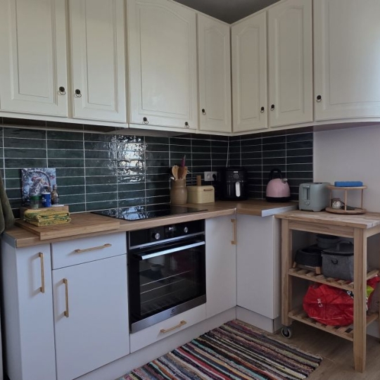  Annonces ARAMON : Appartement | AVIGNON (84000) | 65 m2 | 119 000 &euro; 