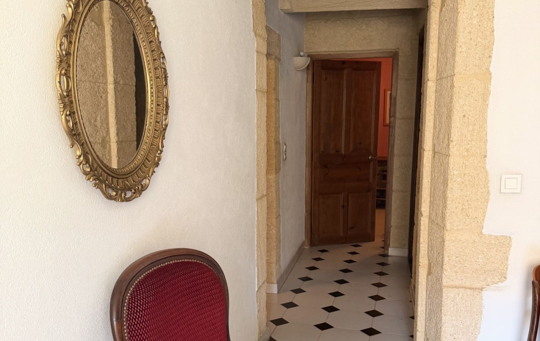 Annonces ARAMON : Maison / Villa | REMOULINS (30210) | 220 m2 | 260 000 &euro; 