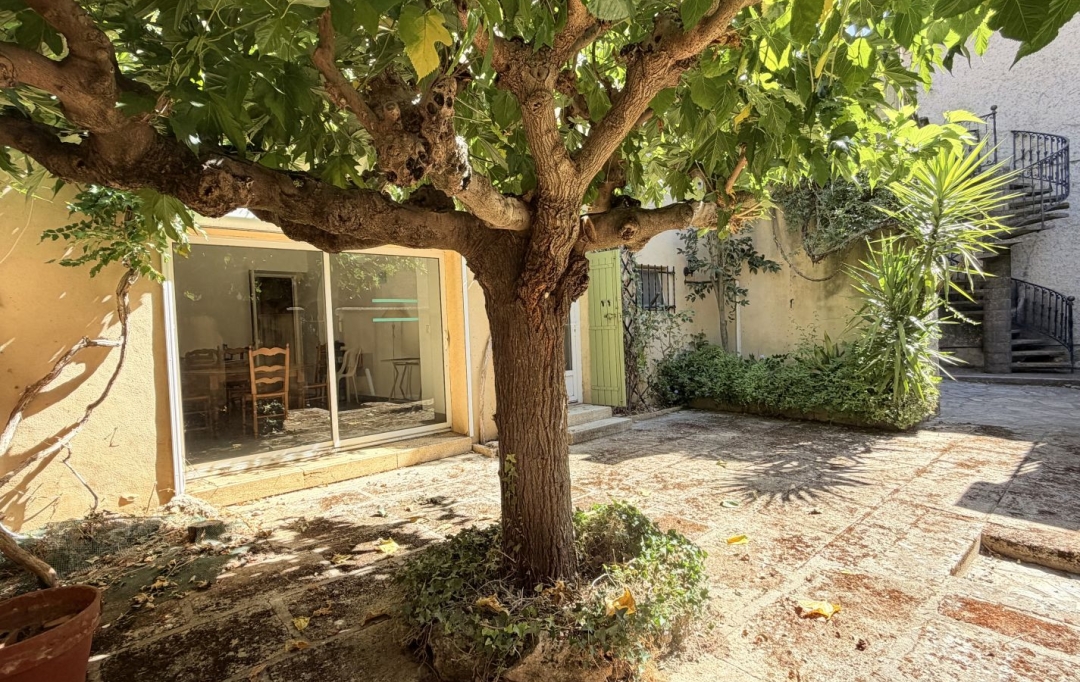 Annonces ARAMON : Maison / Villa | REMOULINS (30210) | 220 m2 | 260 000 &euro; 