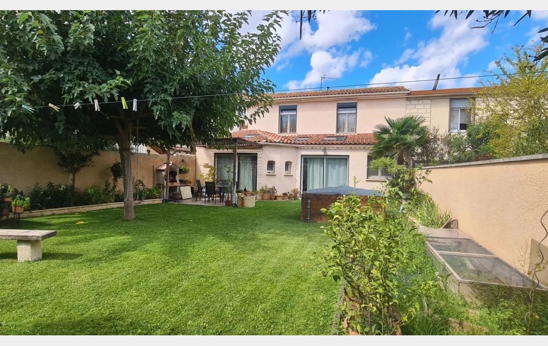 Annonces ARAMON : Maison / Villa | AVIGNON (84000) | 145 m2 | 279 000 &euro; 