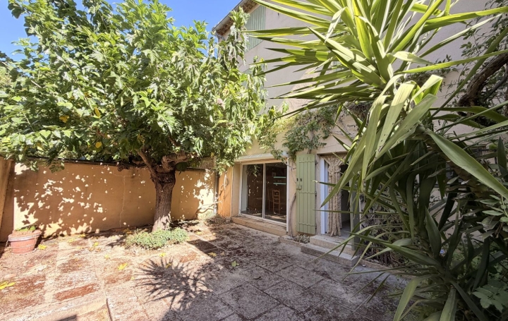  Annonces ARAMON Maison / Villa | REMOULINS (30210) | 220 m2 | 260 000 € 